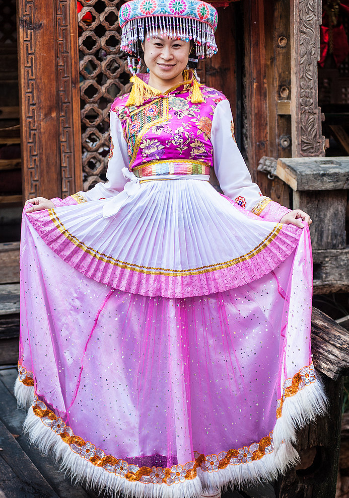 Lijiang, pani w tradycyjnym stroju (Yunnan (Chiny) 2012, część 3/2)
